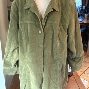 Bridgewater Studio Green corduroy mossy green Big Shirt / jacket